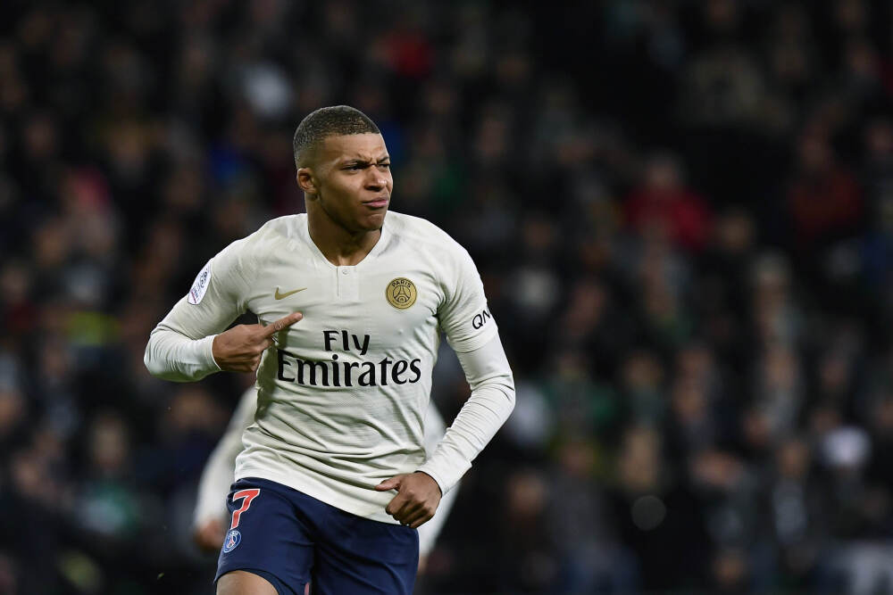 作为主教练，斯普利特如何评价杨瀚森首发表现？他说得很中肯！